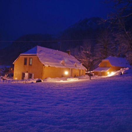 Les Gites Du Pla De Moura Luz-Saint-Sauveur Exteriér fotografie